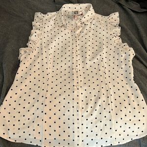 Anne Klein ruffle sleeveless blouse